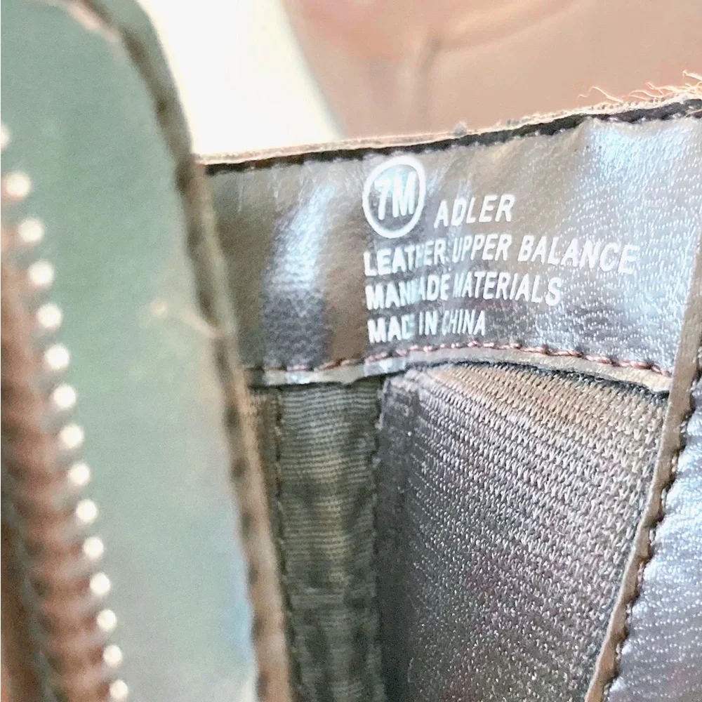 Elegant Brown Ankle Boots - Picture 12 of 13